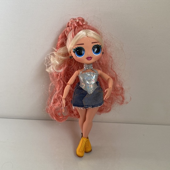 L.O.L. Surprise! OMG Doll/Tweens Series Lot of 4 Dolls - Picture 2 of 16